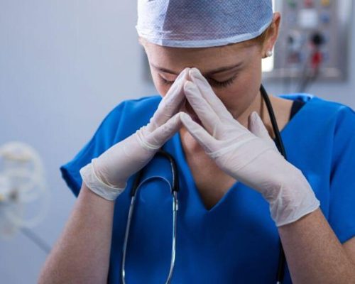 Saúde Mental do Profissional: Porque se cuidar no dia a dia?